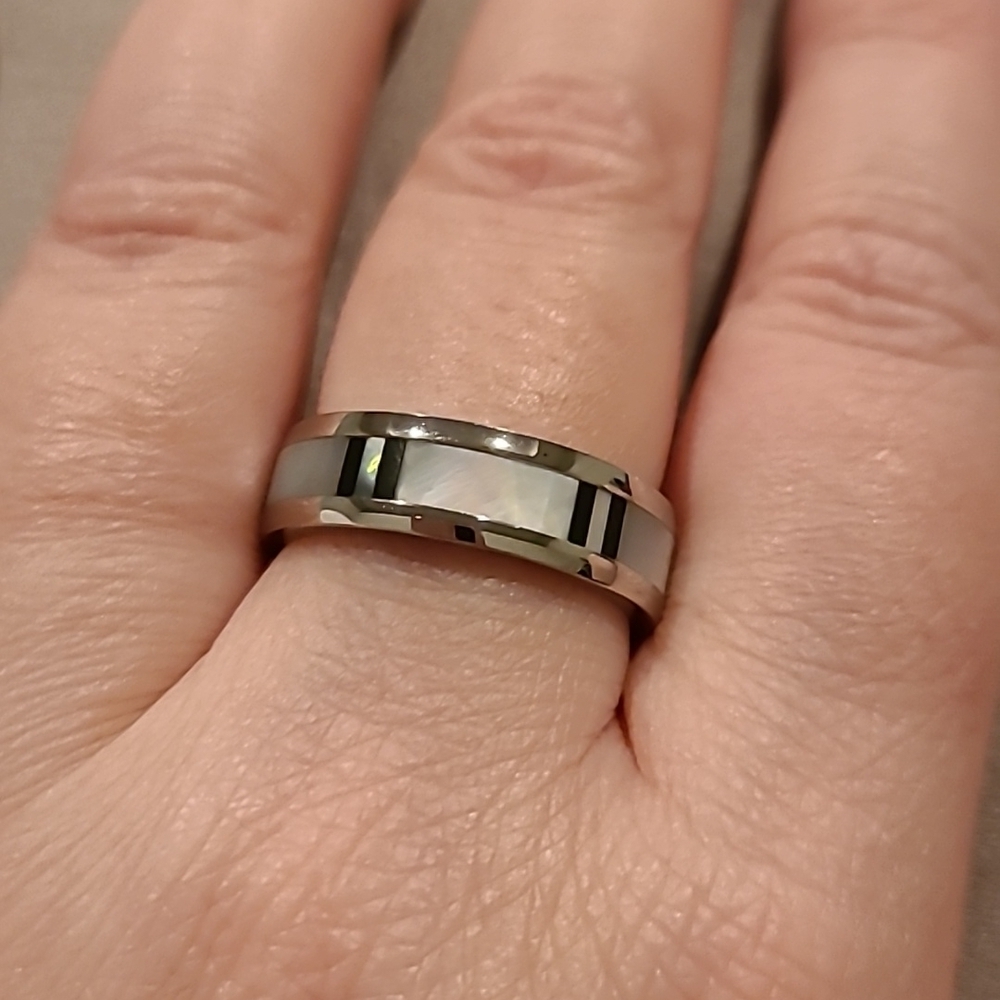 Mother of pearl inlay stainless steel ring unisex
